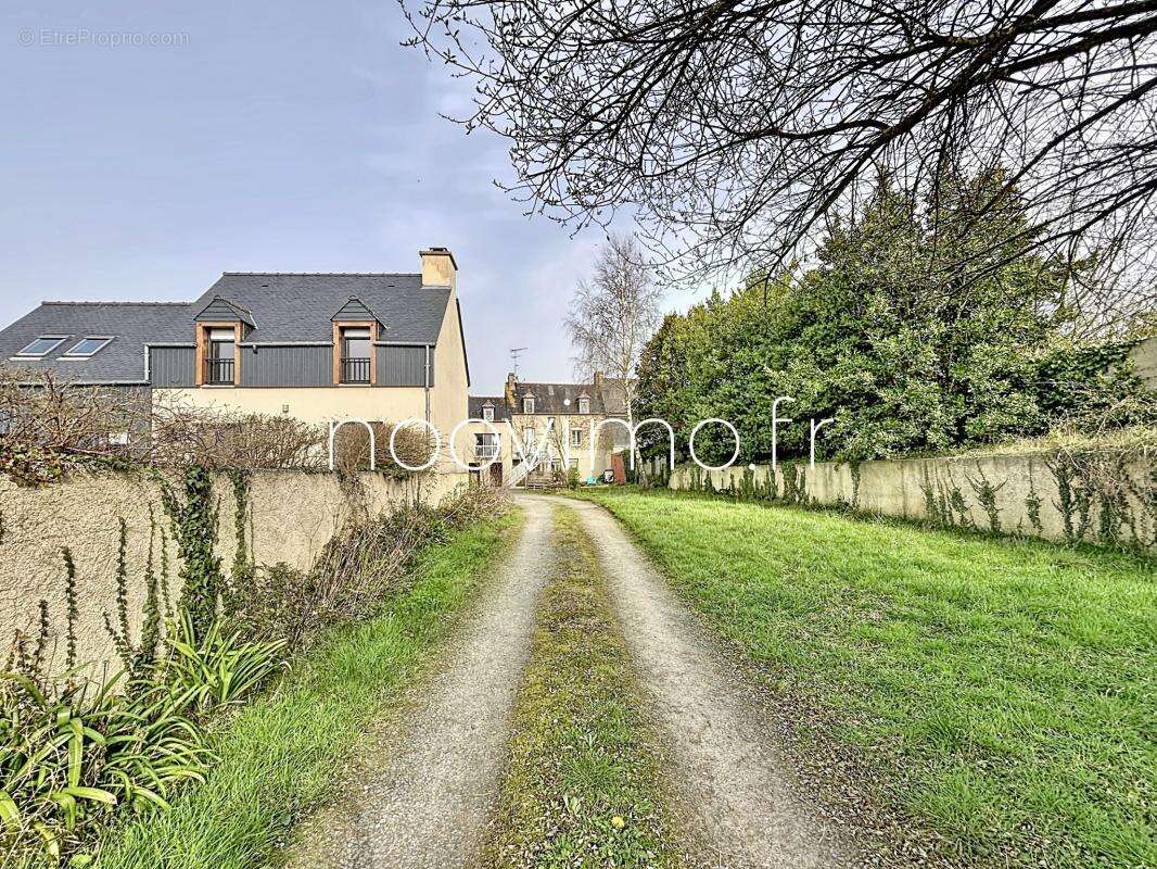 Appartement à SAINT-COULOMB