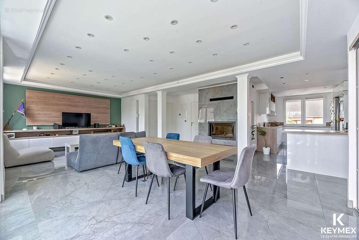 Maison à LA FRETTE-SUR-SEINE