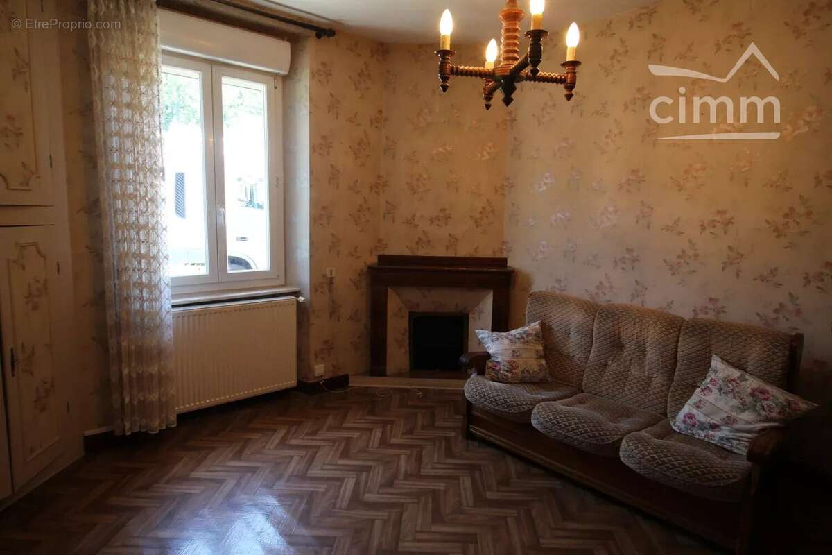 Maison à QUILLAN