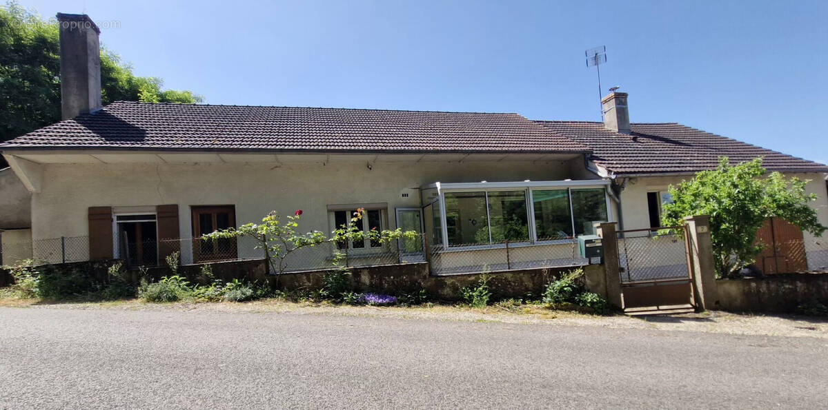 Maison à LABERGEMENT-LES-SEURRE