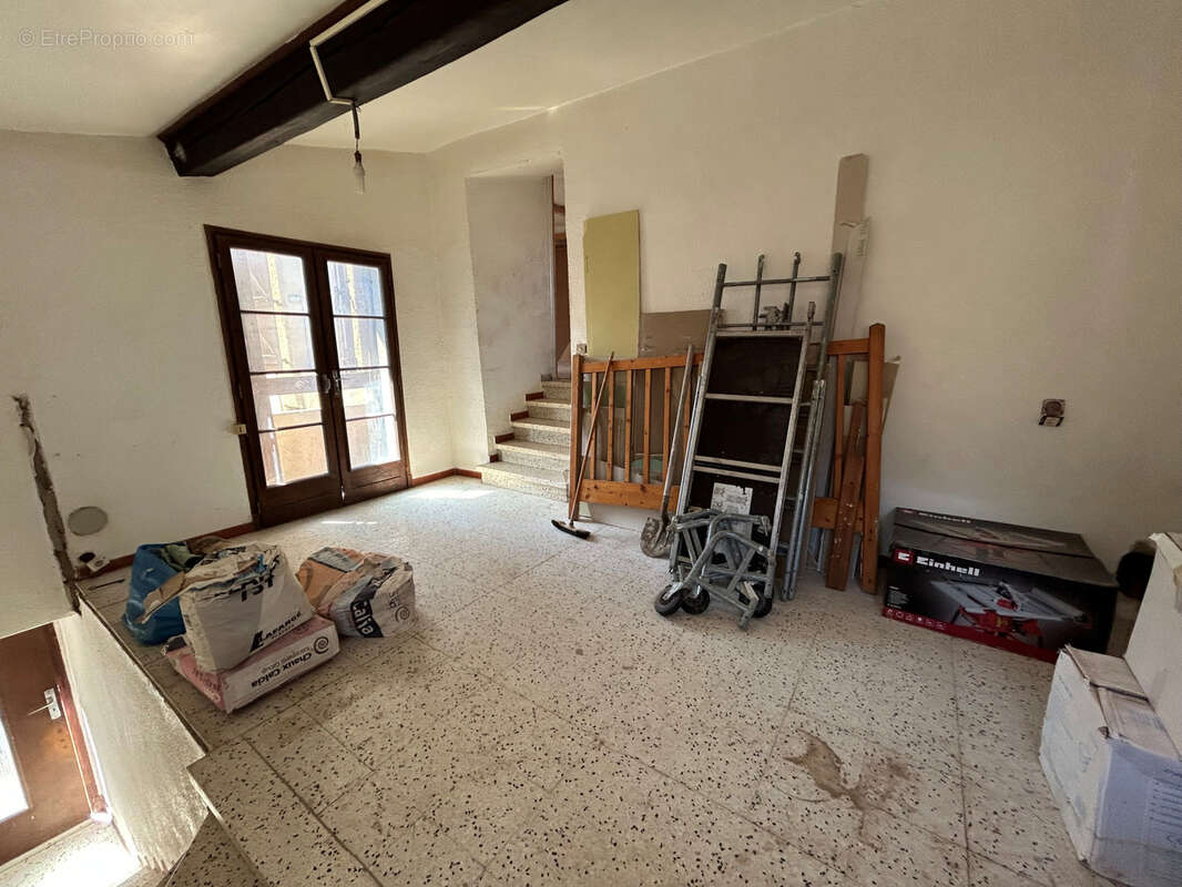 La Digne D'Amont petite maison à rénover - photo 2