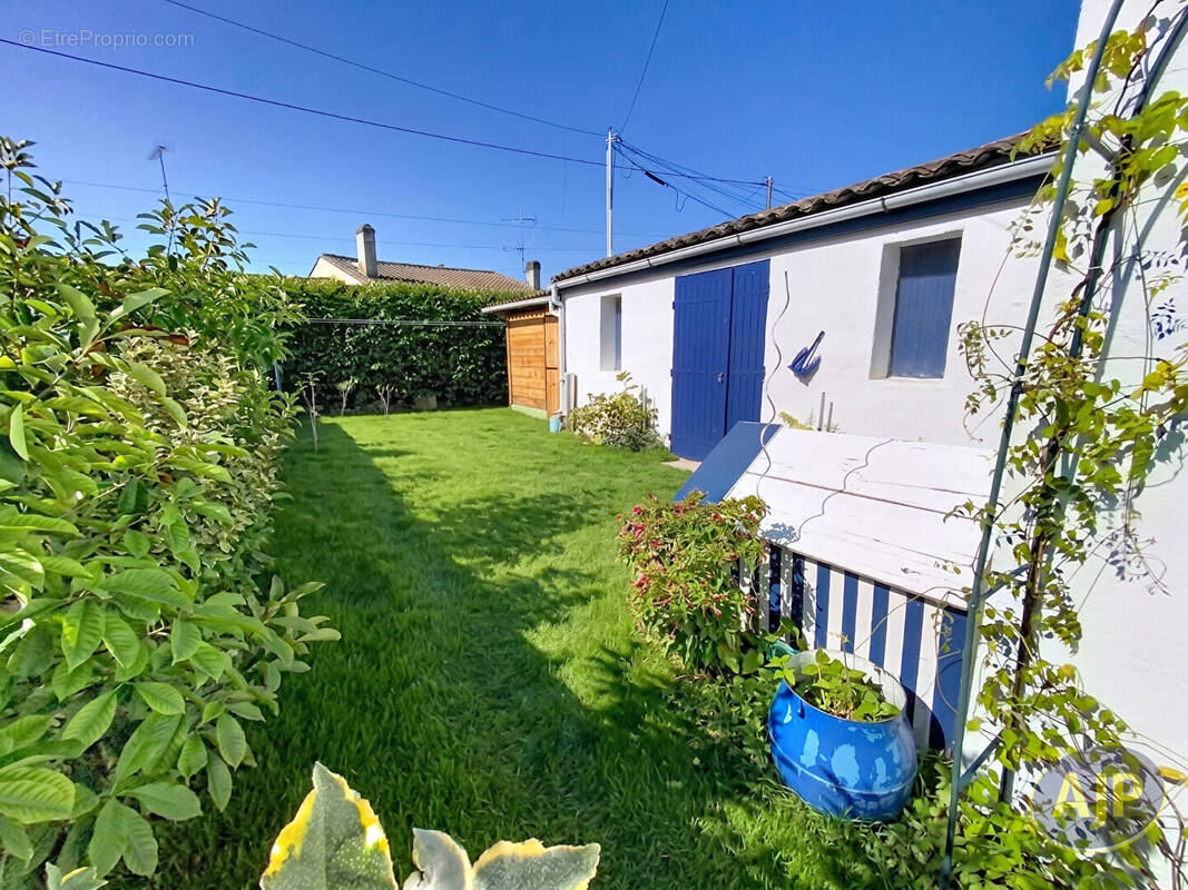 Maison 3 pièces 55 m² · à Pauillac · 55 m² · 120 000 €