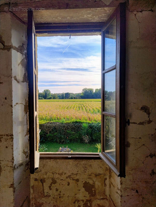 Maison à BOURDELLES