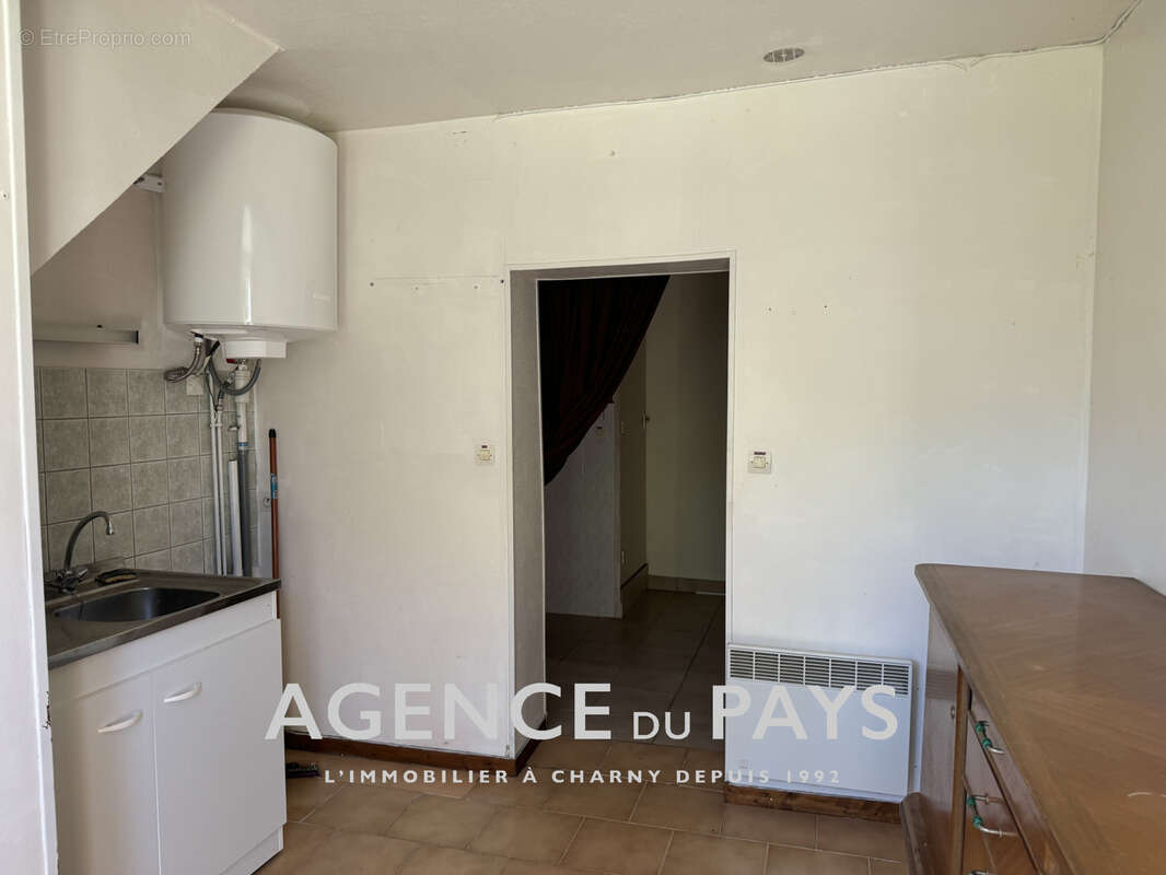 Maison à COURTENAY