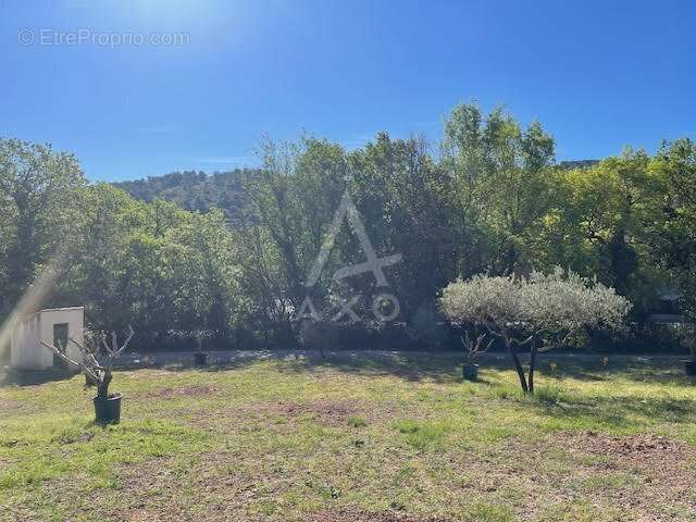 Terrain à CLERMONT-L'HERAULT