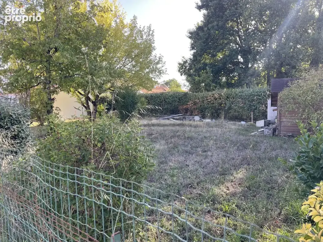 Terrain à bâtir de 400 m² à BASSE-GOULAINE (44) - photo 2