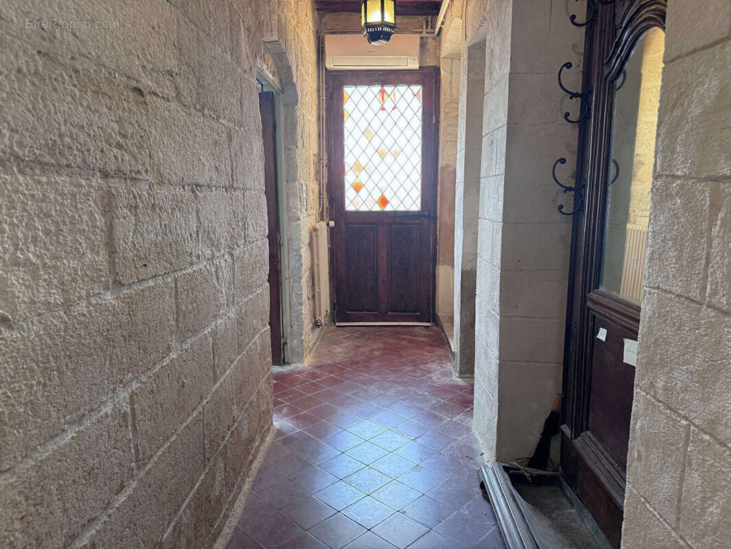 Maison de caractère du XVe siècle 8 pièces 192 m2 avec vue exceptionnelle - photo 7