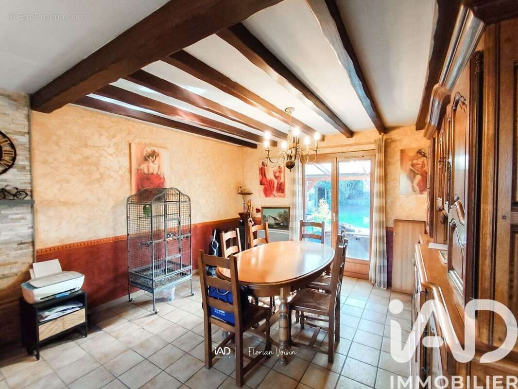 Photo 3 - Maison à JUZIERS