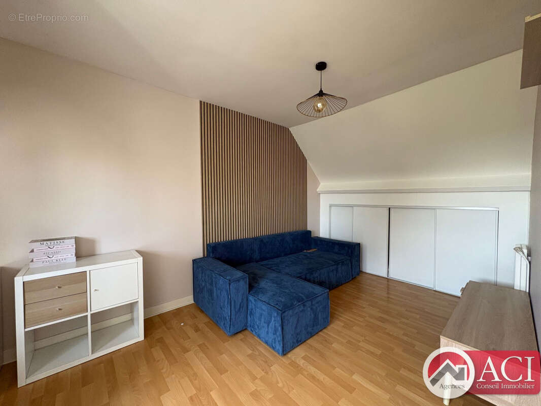 Maison à SAINTE-GENEVIEVE