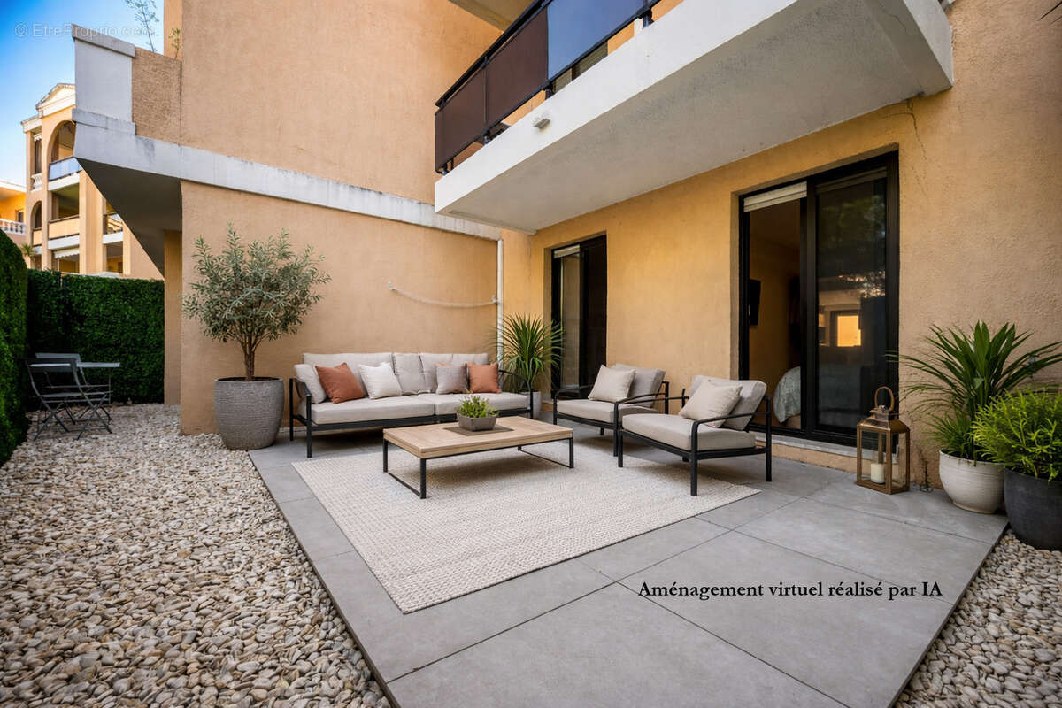 Appartement à LE CANNET