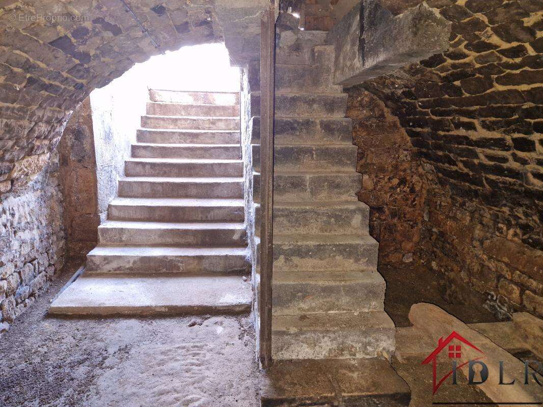 Maison à TERRE-NATALE