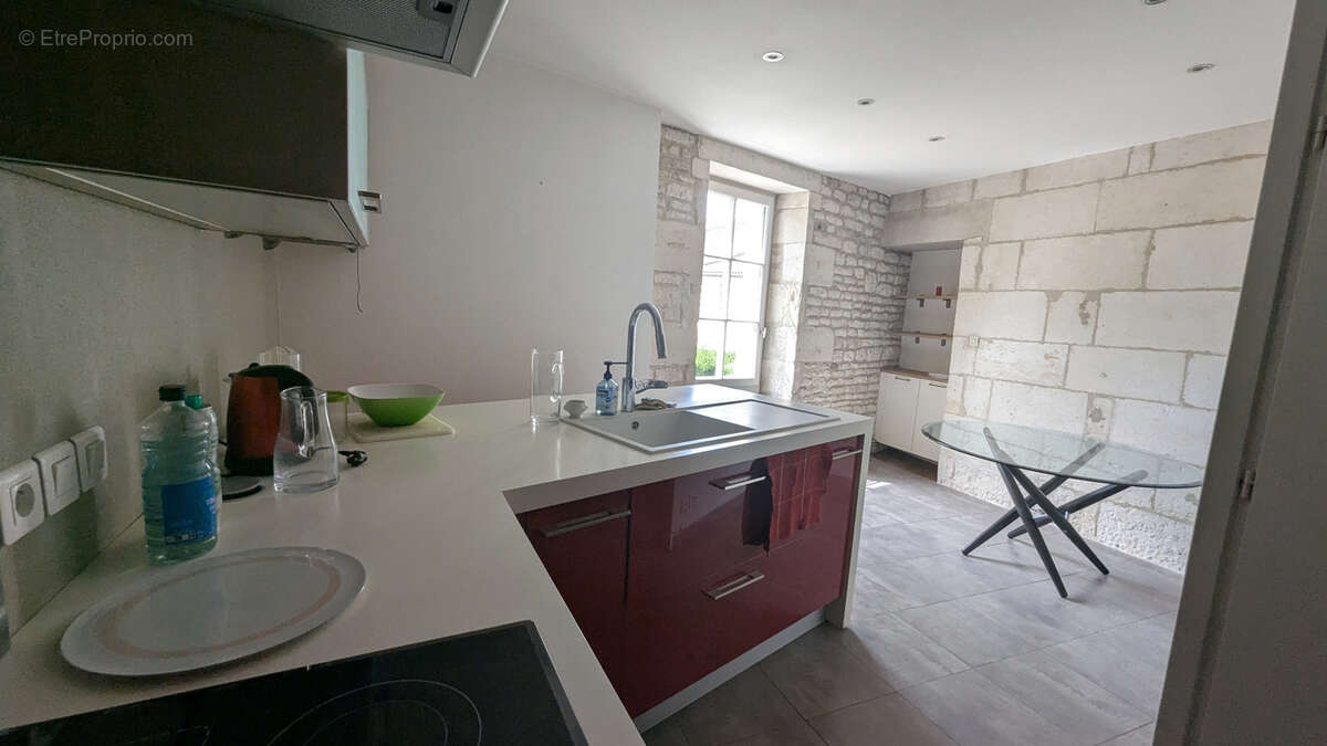 Maison à MAGNE
