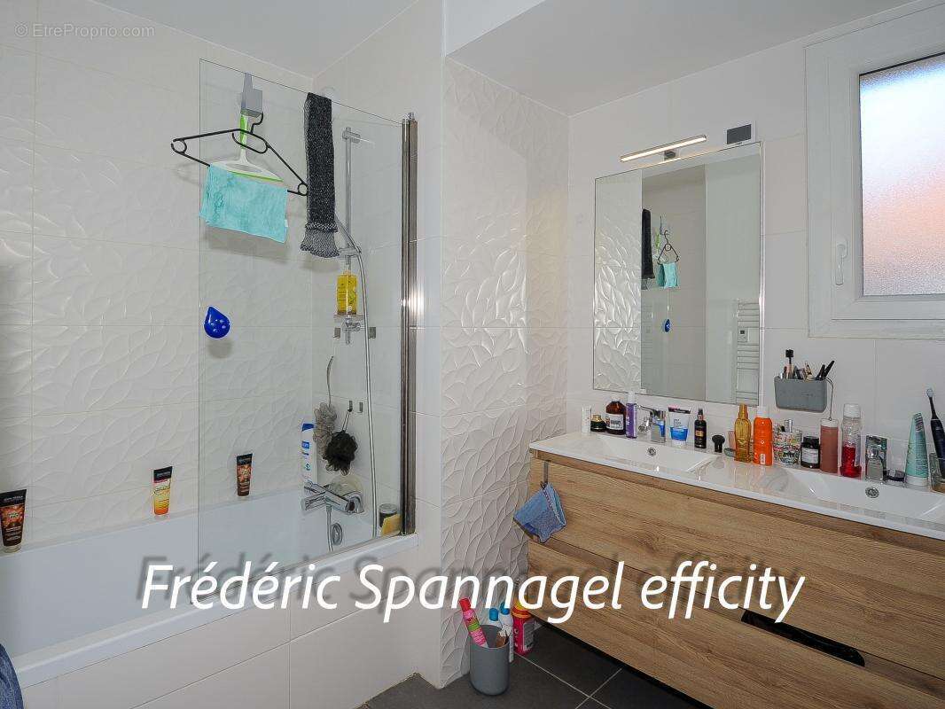 Appartement à ANNEMASSE