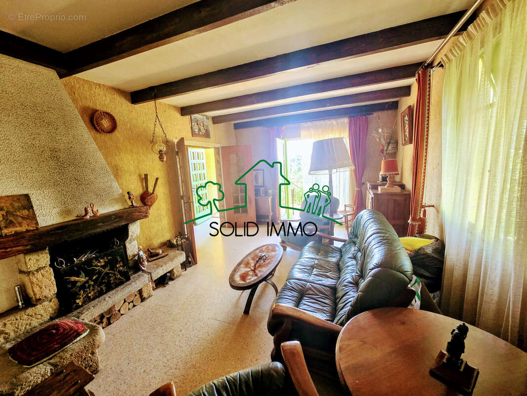 Maison à LARGENTIERE