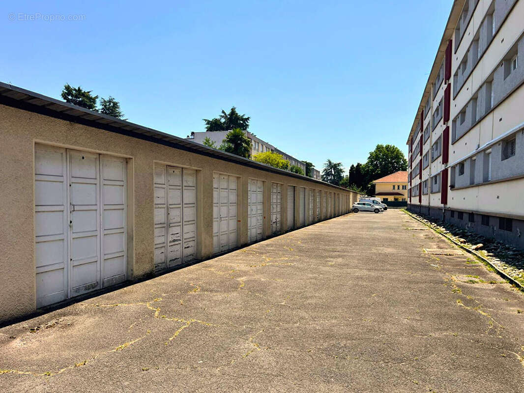 Appartement à BILLERE
