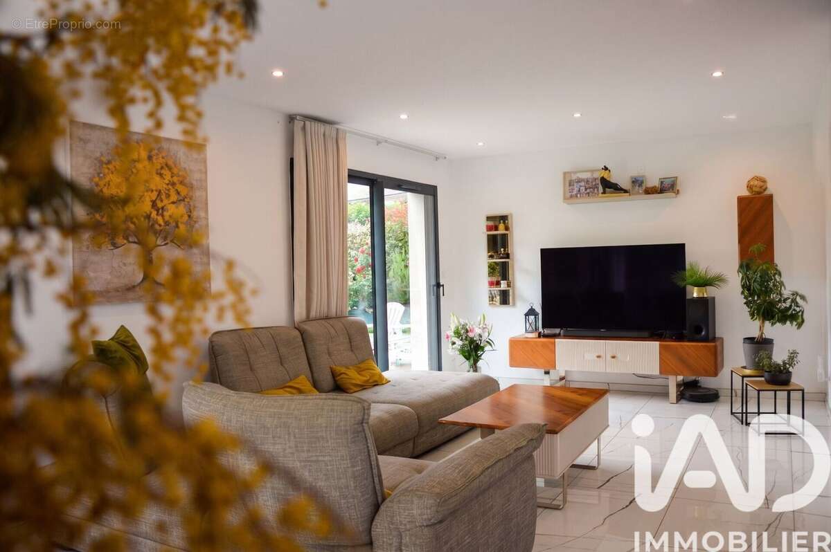 Photo 3 - Maison à CESSY