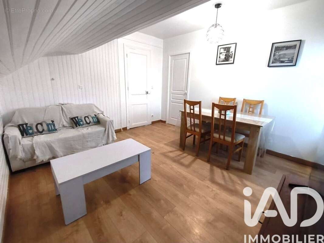 Photo 2 - Appartement à VILLENEUVE-LE-ROI