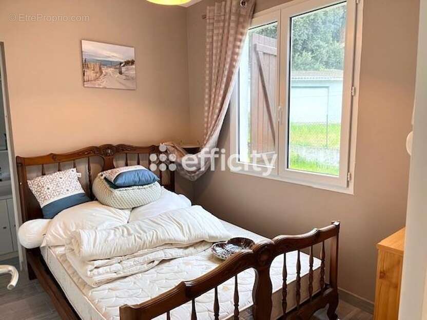 Maison à MESCHERS-SUR-GIRONDE