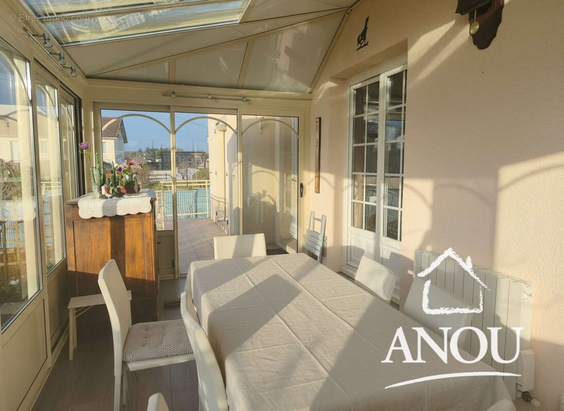 Maison à SAINT-DENIS-LES-PONTS