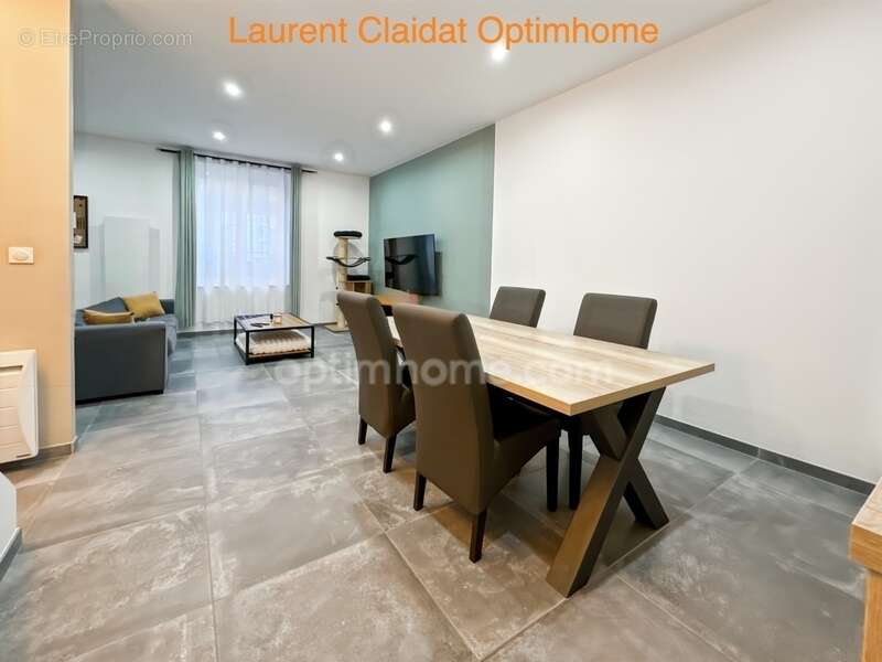 Maison à SAINT-QUENTIN