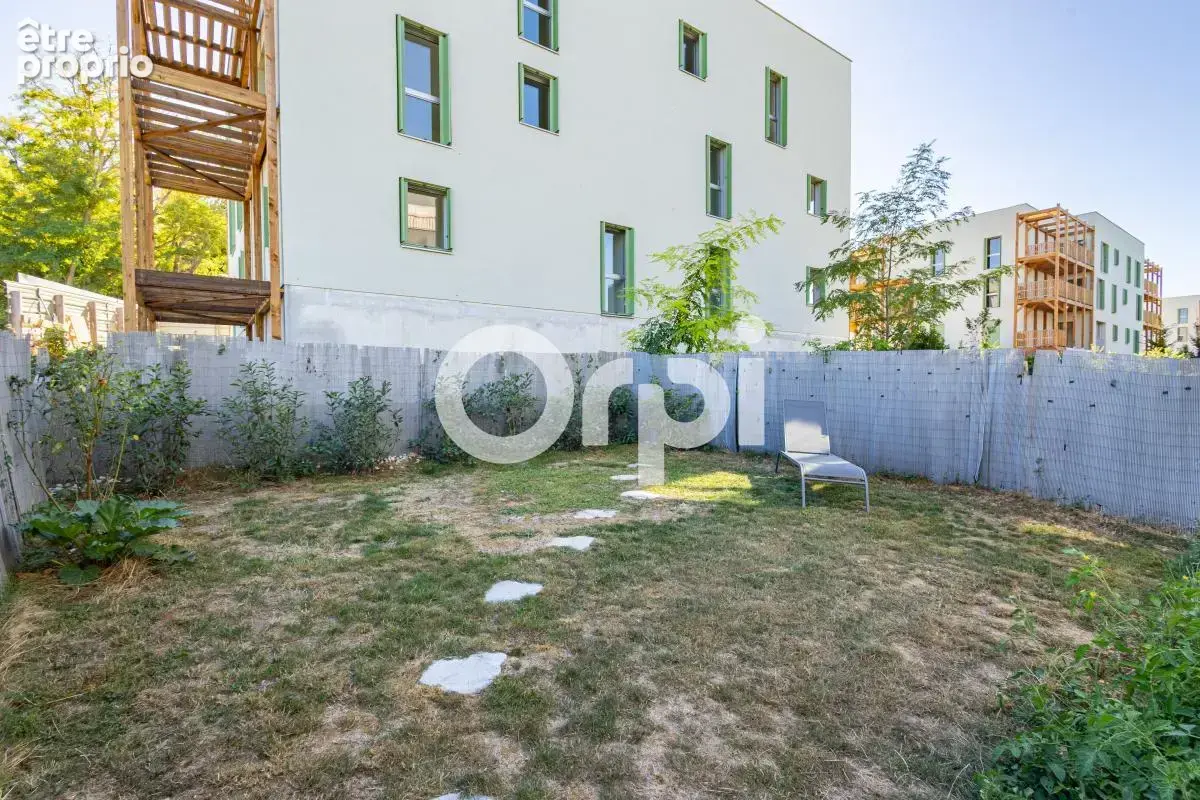Appartement 5 pièces de 91m² avec Jardin de 50m², deux places de stationnement en sous sol - photo 14