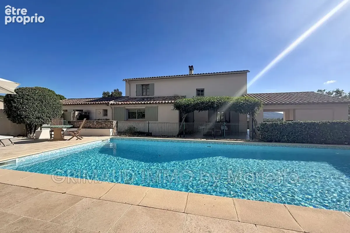 Maison 6 pièces 145 m² à vendre à Plan-De-La-Tour (83120) - photo 7