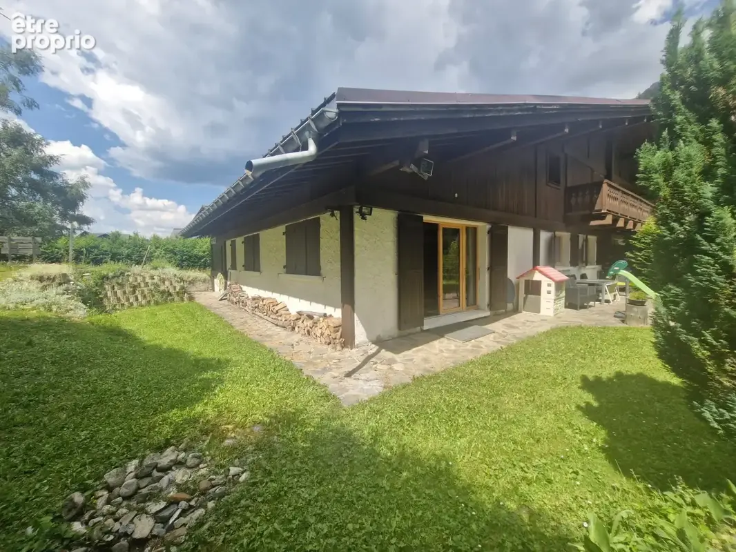Demi Chalet à vendre 5 pièces LES CONTAMINES MONTJOIE (74) - photo 4