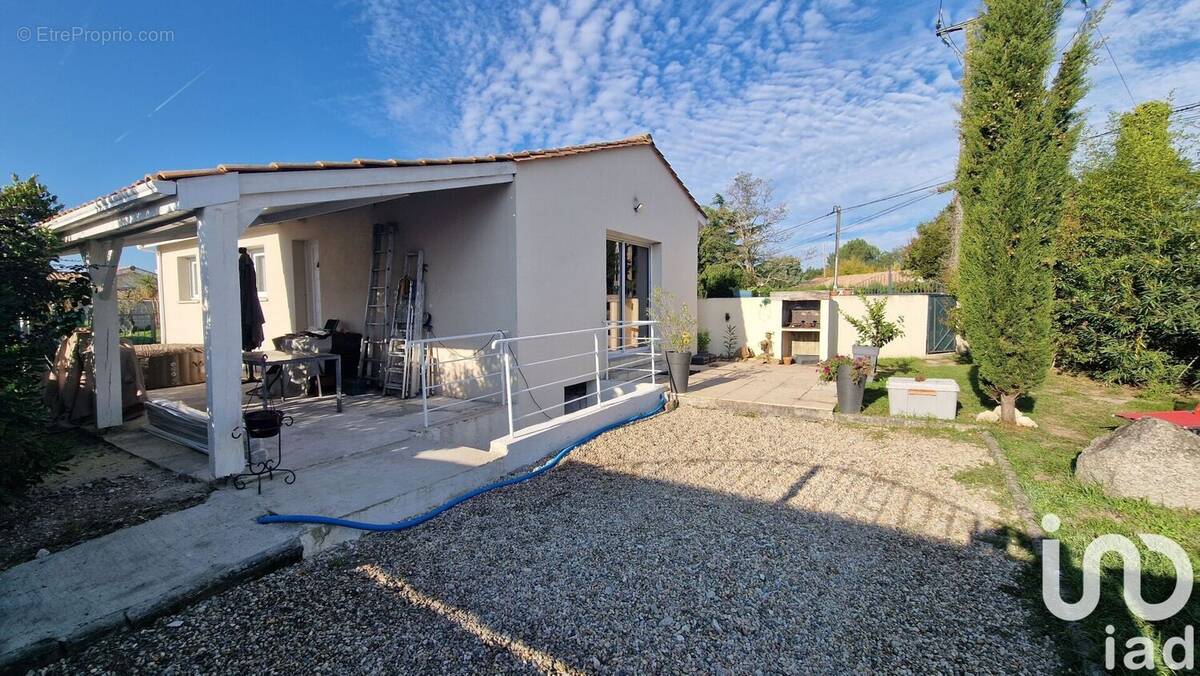 Photo 1 - Maison à MACAU