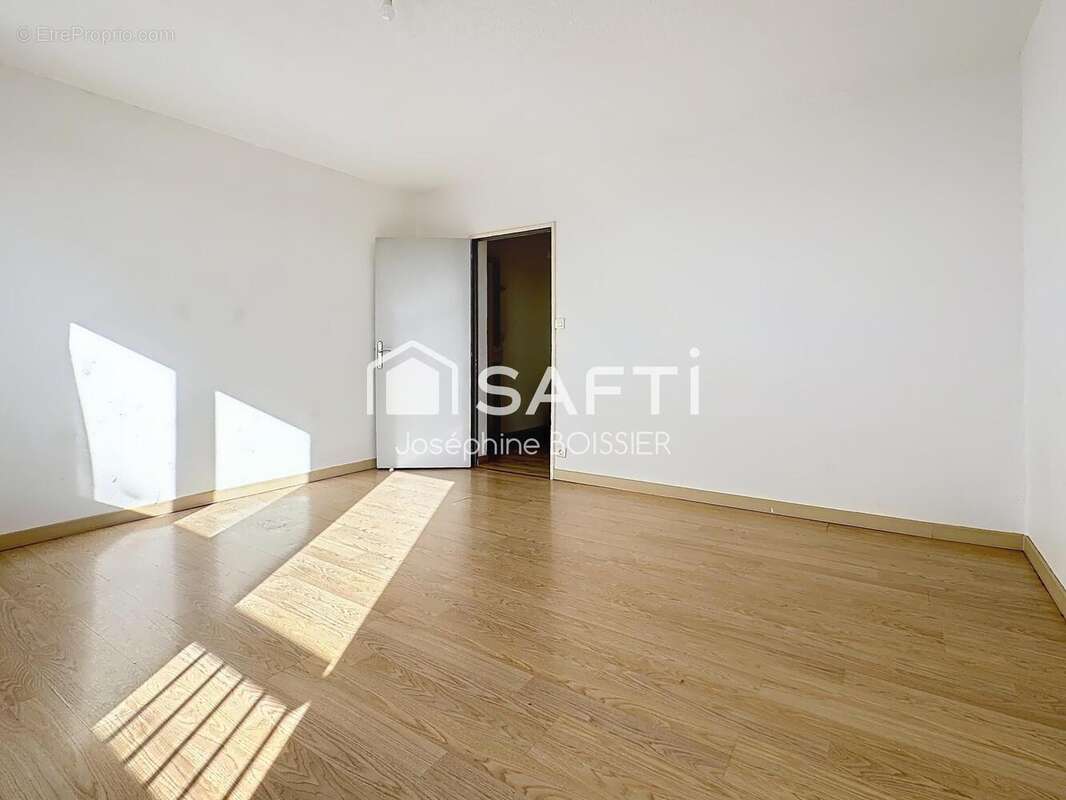 Photo 8 - Appartement à LE PONTET