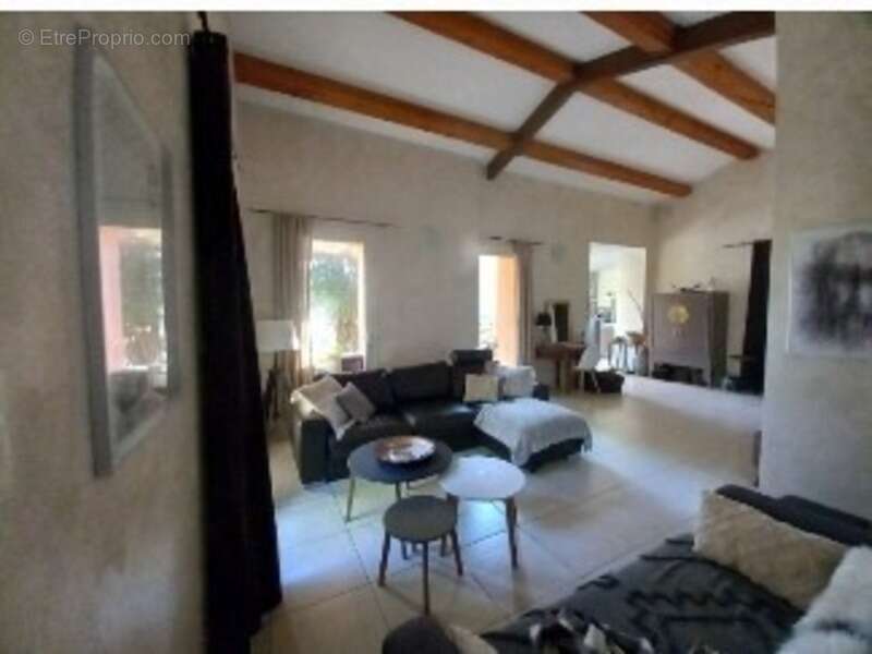 Dpt Gard (30), à vendre NIMES maison P5  - Terrain de 1800 m² - photo 4