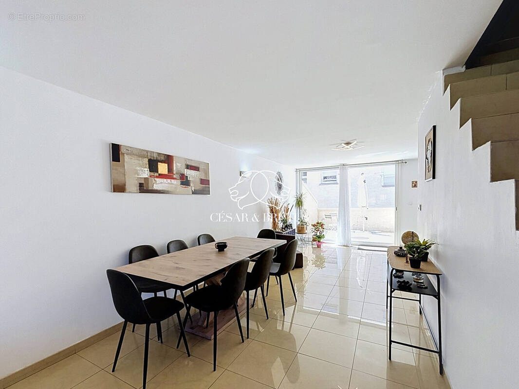 Appartement à VILLEFRANCHE-SUR-SAONE