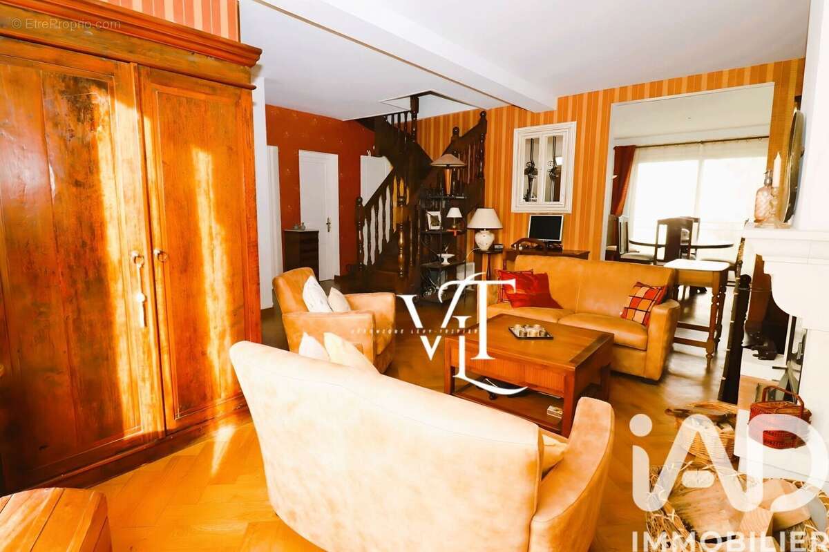 Photo 3 - Maison à CLAMART