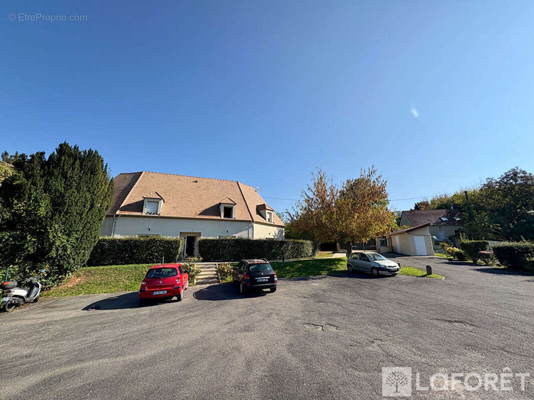 Appartement à SAMOREAU