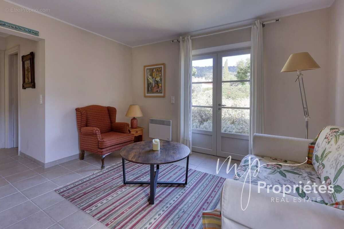 Maison à RAYOL-CANADEL-SUR-MER