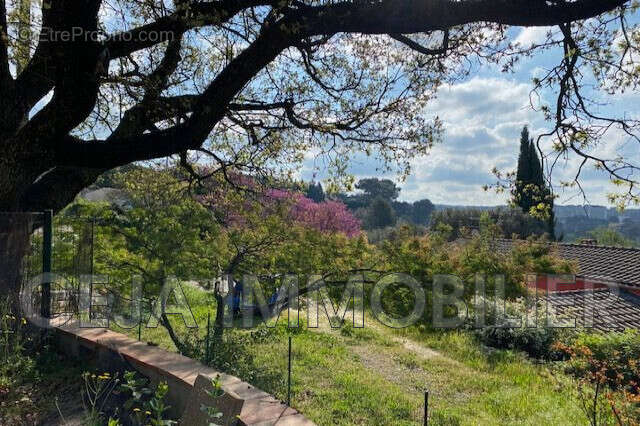 Appartement à DRAGUIGNAN