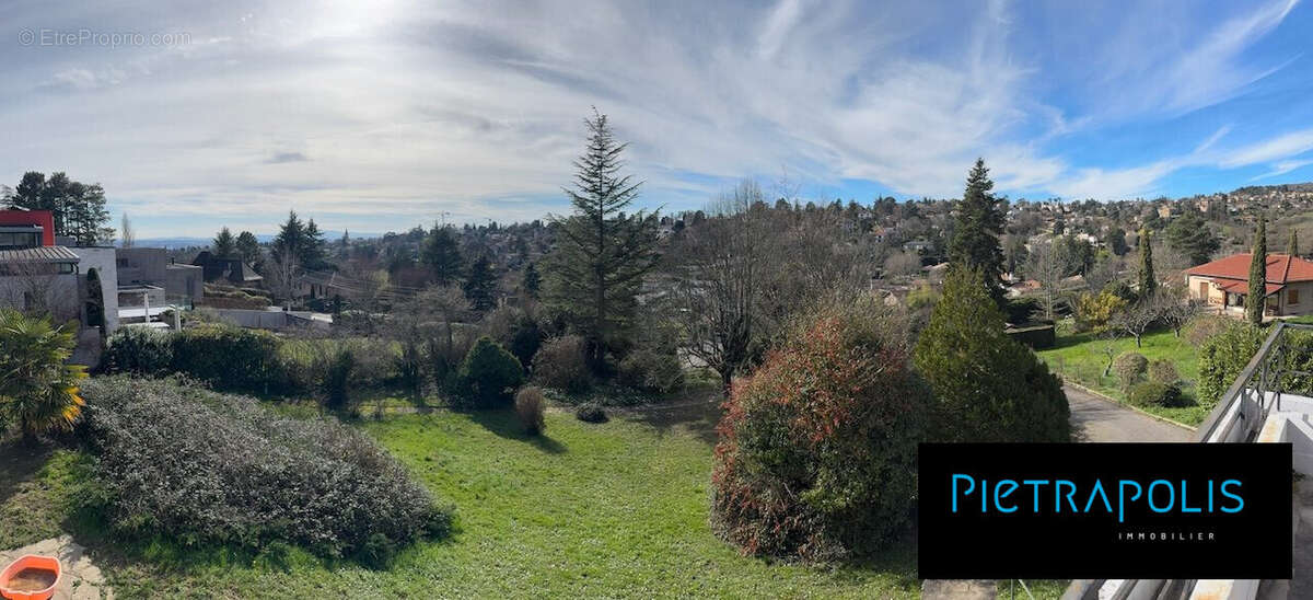 Maison à SAINT-DIDIER-AU-MONT-D'OR