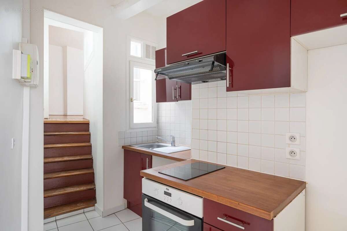Appartement à PARIS-3E
