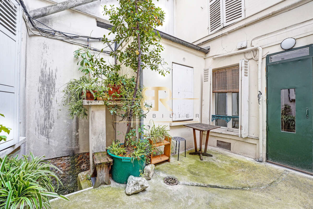 Appartement à PARIS-18E