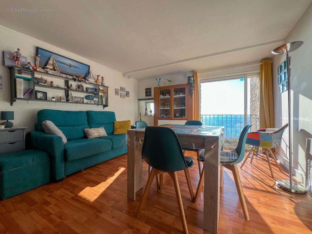Appartement à ARZON