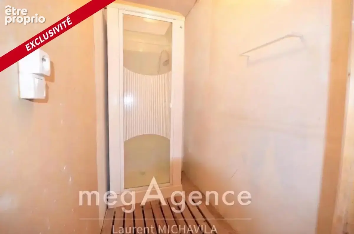 Maison de maître exceptionnelle de 300m2 avec jardin sur une parcelle de 536m2 à restaurer - photo 18
