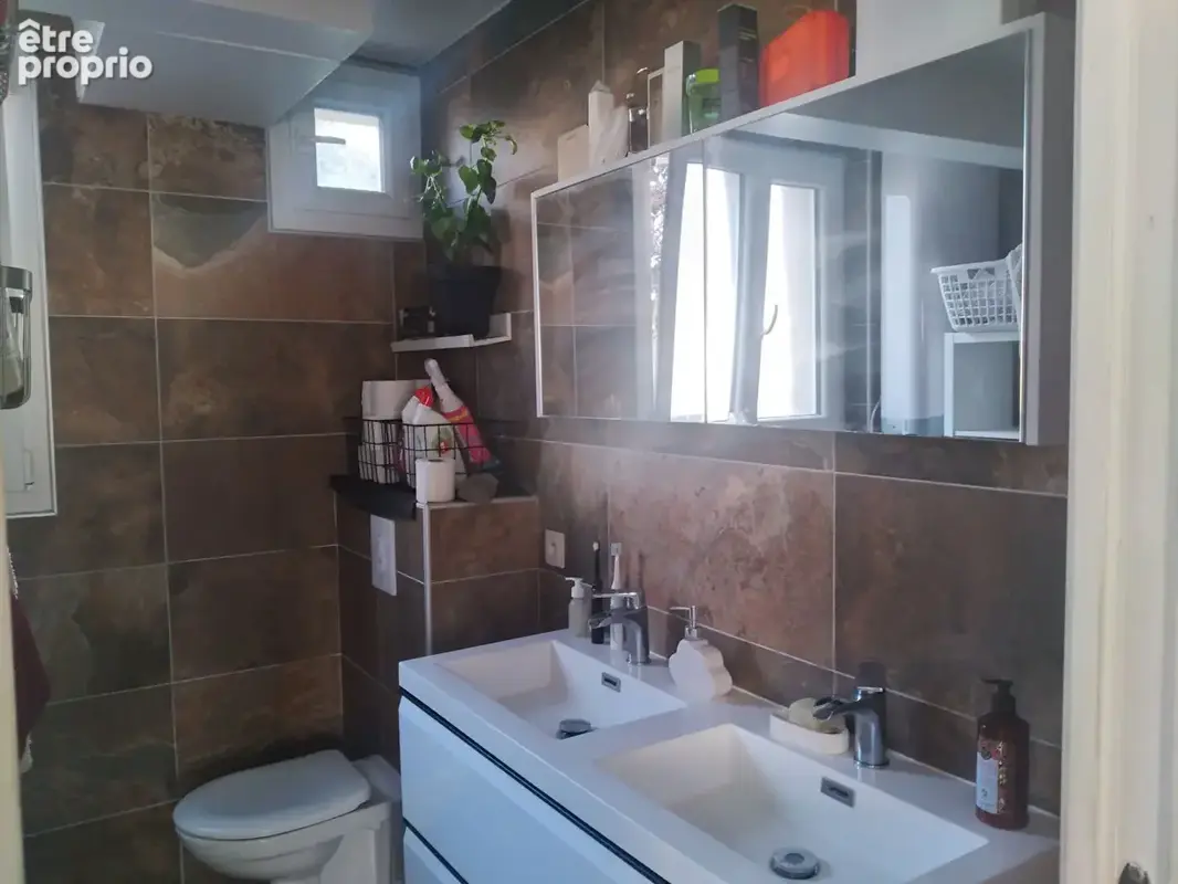 Mantes la Ville, Appartement de type F4 CAVE PARKING, 65m² Hab, PROCHE  Gare SNCF - photo 8