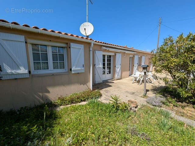 Maison à SAINT-HILAIRE-DE-RIEZ