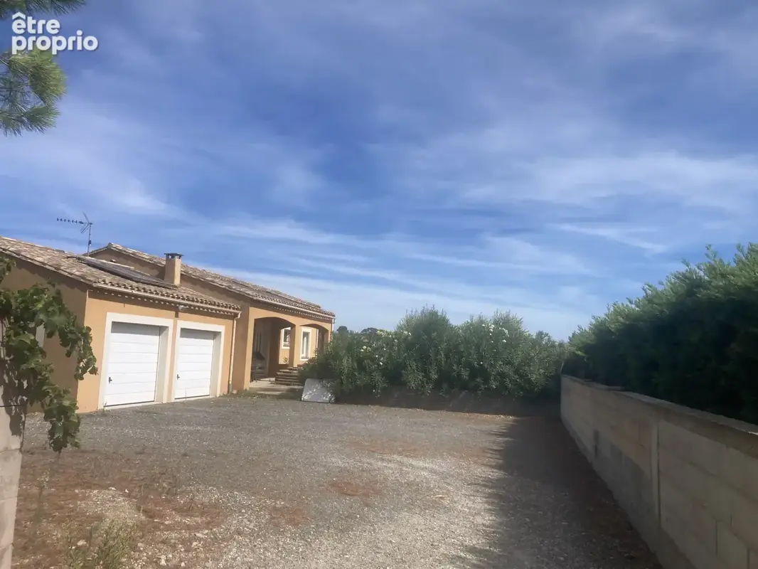 Axe Carcassonne / Lezignan, villa 3 chambres, piscine, double garage. - photo 27