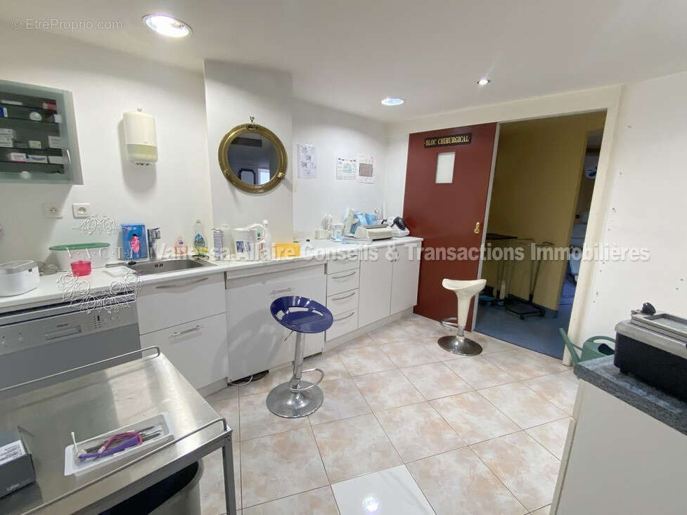 Commerce à LA BAULE-ESCOUBLAC