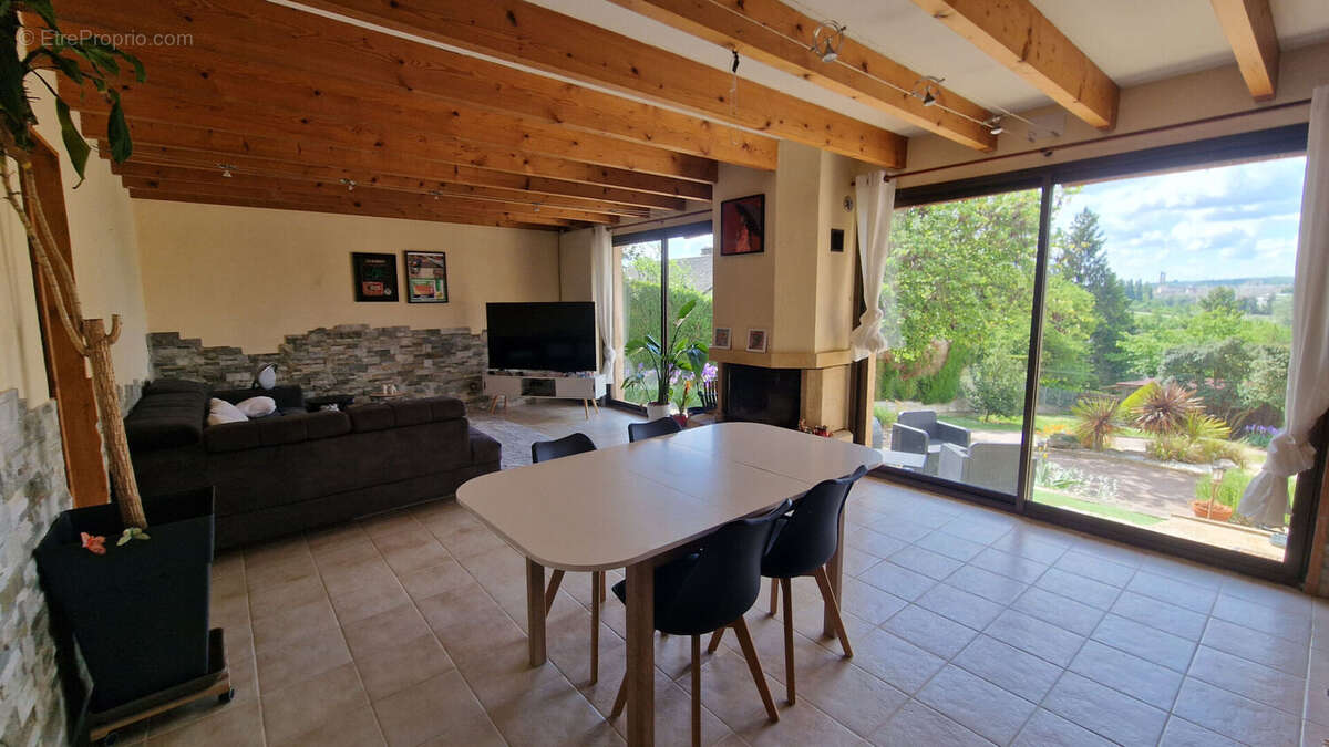 Maison Limay 7 chambres sur 989m² de terrain + 2 garages et 2 parking extérieur - photo 4