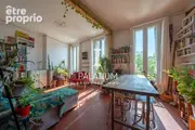 Appartement à MARSEILLE-1E