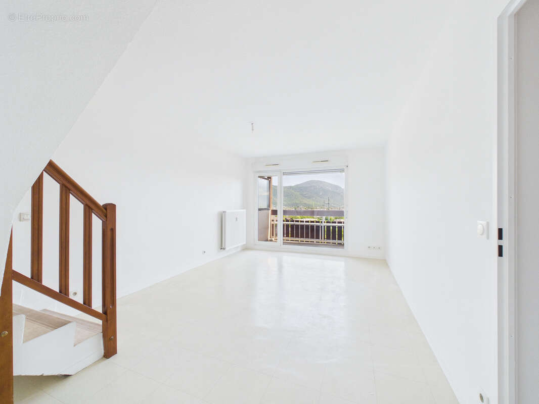 Appartement à BASSENS