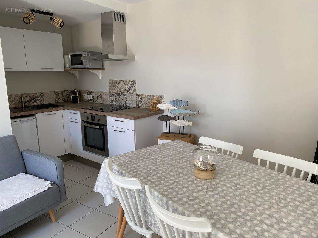 À vendre – Appartement 3 pièces en rez-de-chaussée avec terrasse et piscine – Saint-Georges-d'Oléron - photo 5