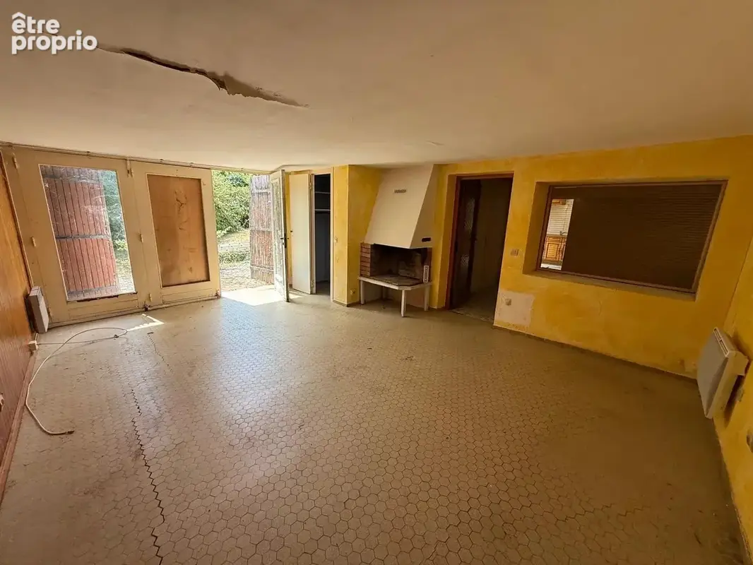 EXCLU! Maison à rénover sur 910 m² de terrain - photo 3