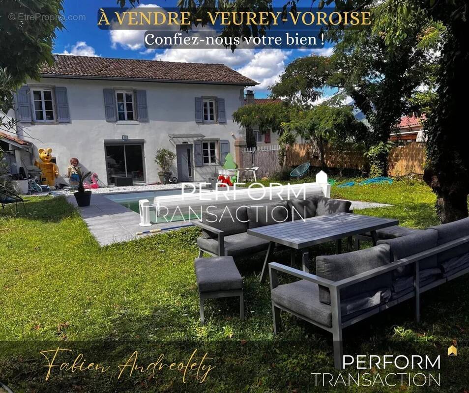 Maison à VEUREY-VOROIZE